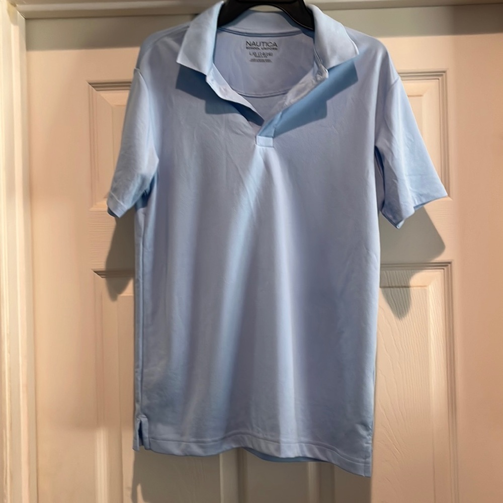 Boys’ Nautica shirt, size 14/16, great condition